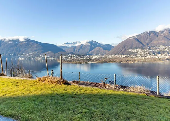 Apartament Lakeside Pool Paradise