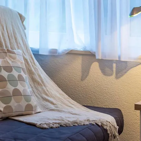 Appartement Lakeside Pool Paradise