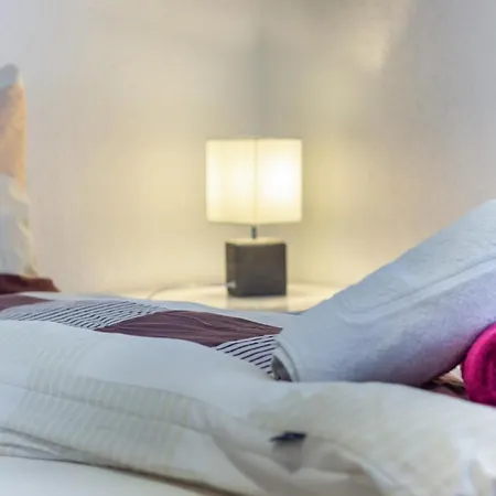 Appartement Lakeside Pool Paradise *